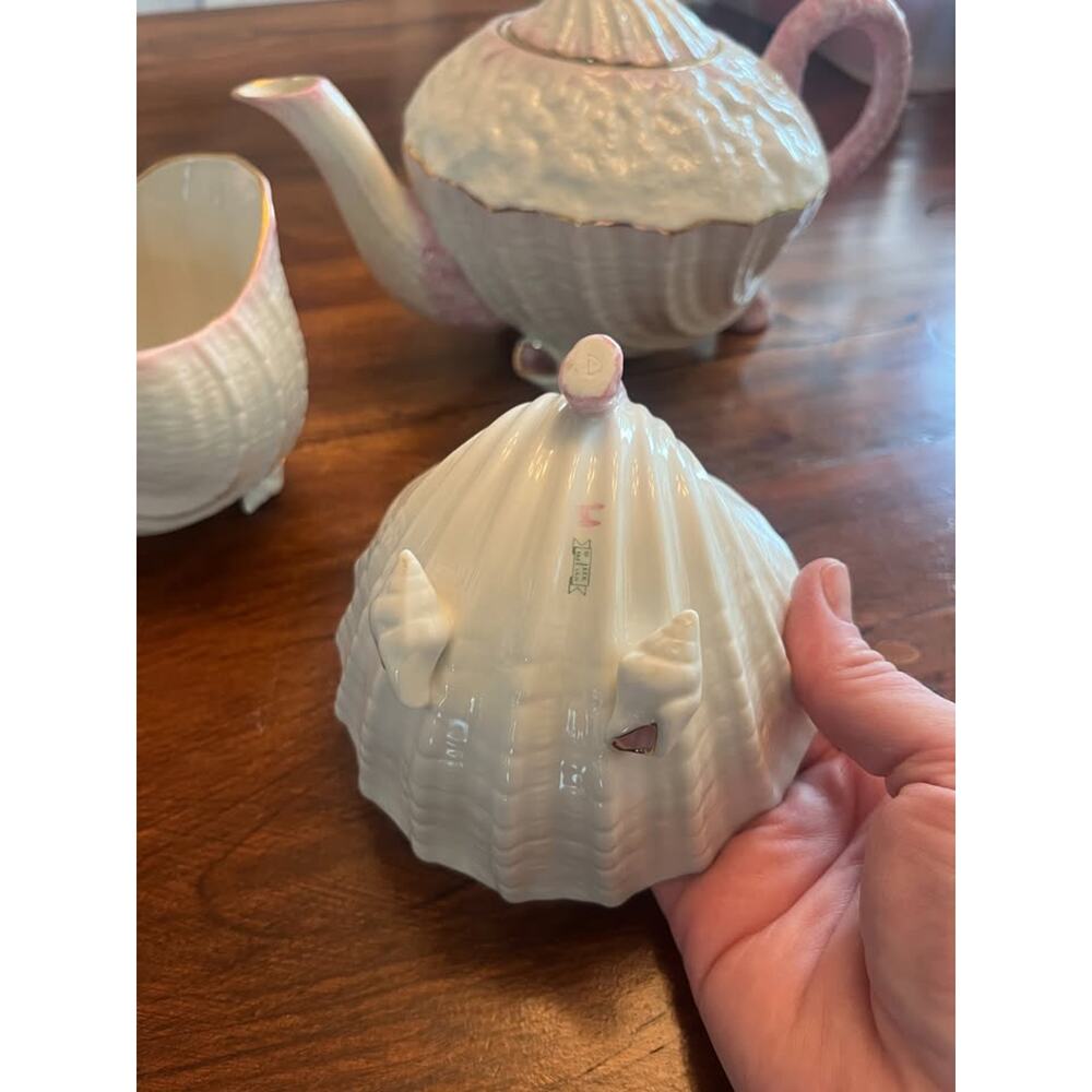 Vintage 3 Piece Belleek Tea Set Pink Neptune with Seashell Conches - Picture 3 of 7